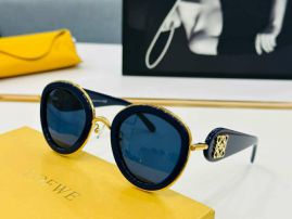 Picture of Loewe Sunglasses _SKUfw57235104fw